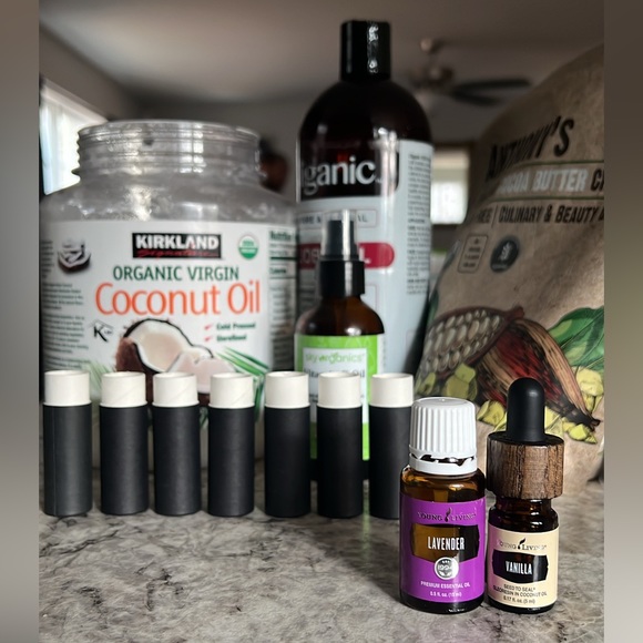 Golden Healing Apothecary✨Lip Balm - Picture 7 of 11